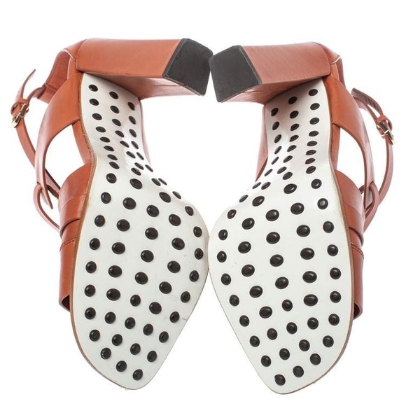Todd’s Formal Leather Sandals